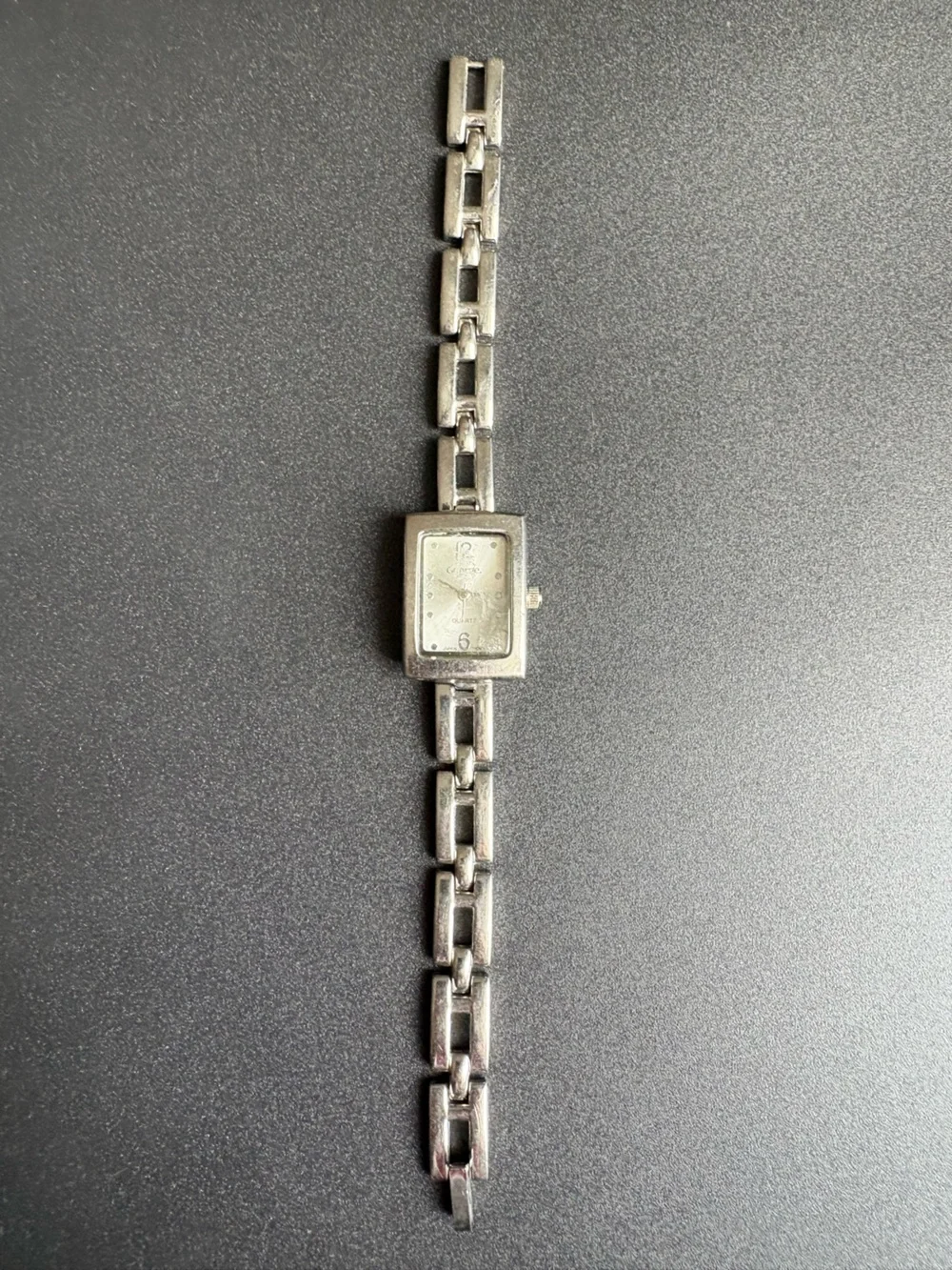 N/A slim rectangular